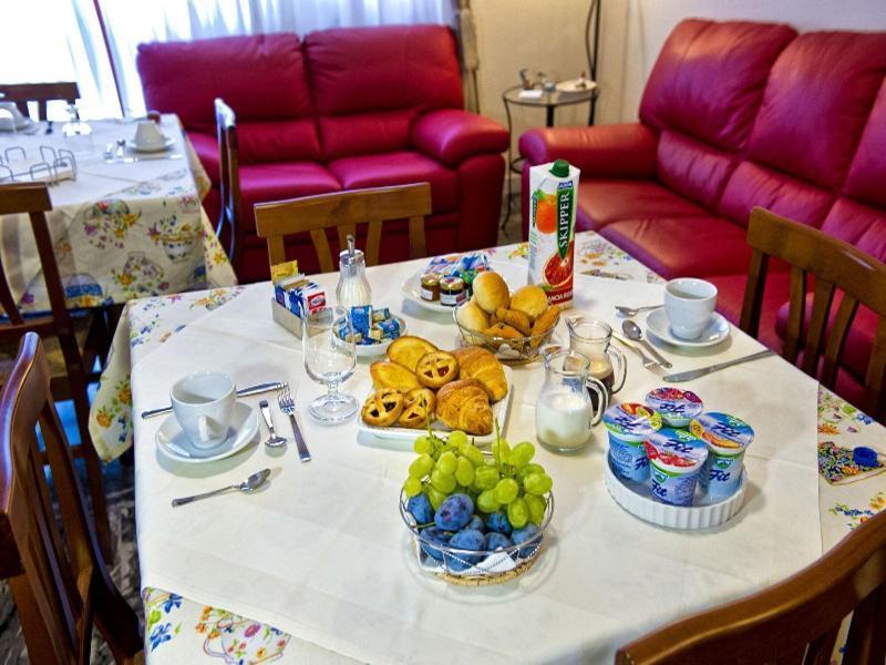 B&B Piazza 300Mila Λέτσε Εξωτερικό φωτογραφία