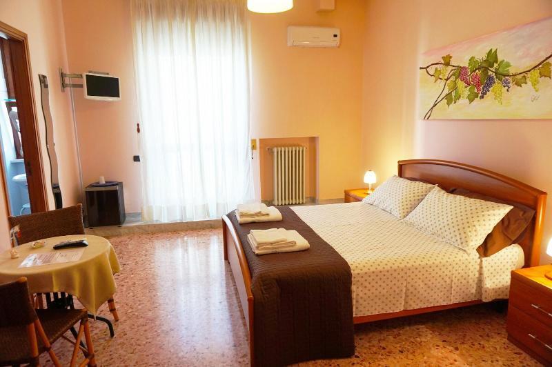 B&B Piazza 300Mila Λέτσε Εξωτερικό φωτογραφία