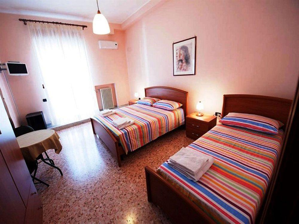 B&B Piazza 300Mila Λέτσε Εξωτερικό φωτογραφία