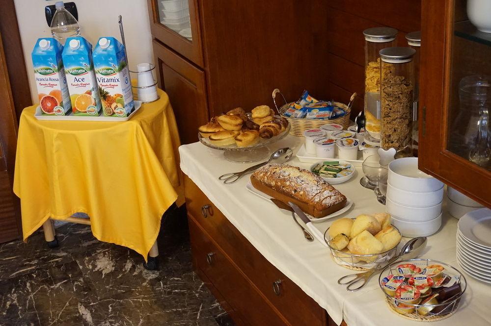 B&B Piazza 300Mila Λέτσε Εξωτερικό φωτογραφία