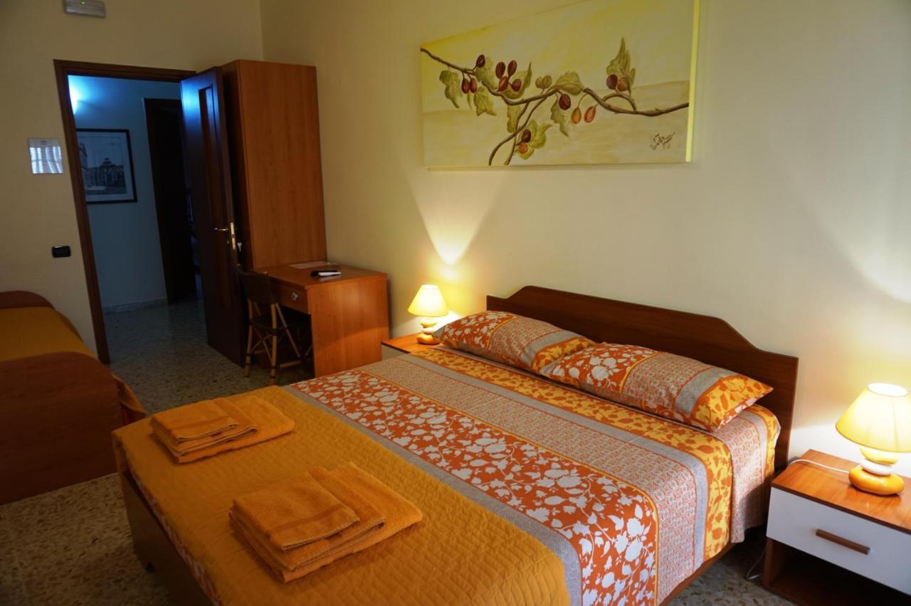 B&B Piazza 300Mila Λέτσε Εξωτερικό φωτογραφία